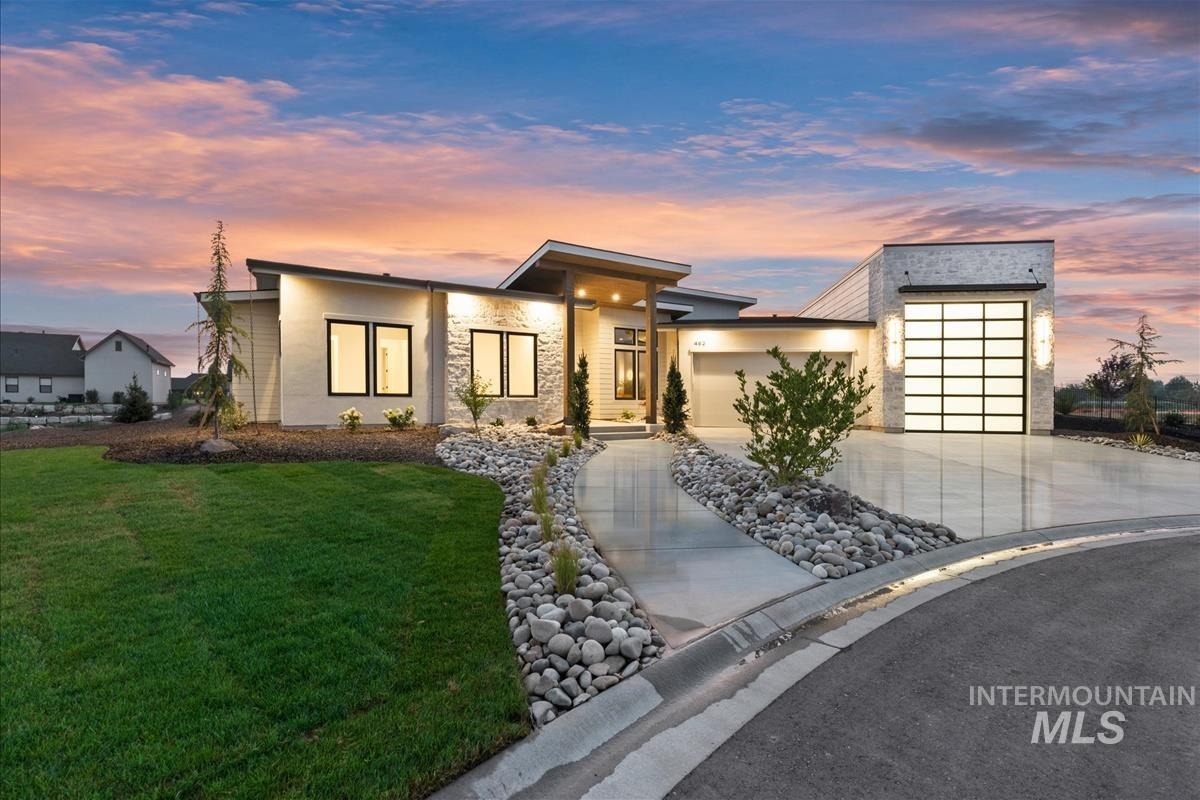 Founder Ave, Middleton, ID 83644