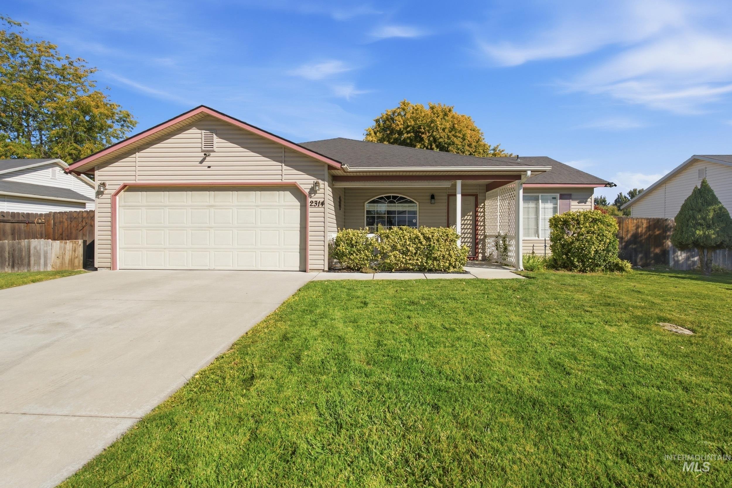 Sweetbay Ave, Nampa, ID 83651