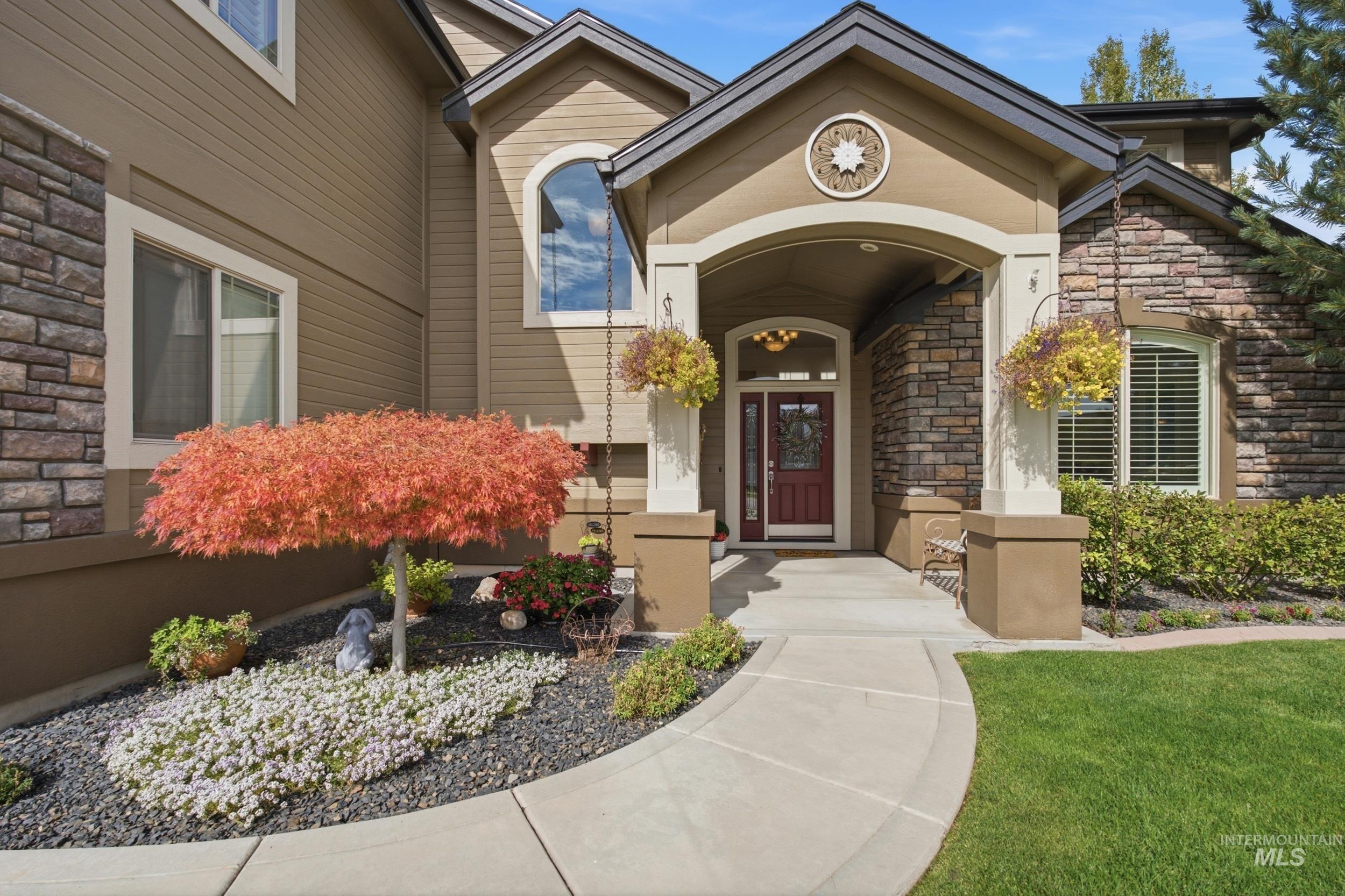 Palatine Ave, Meridian, ID 83646