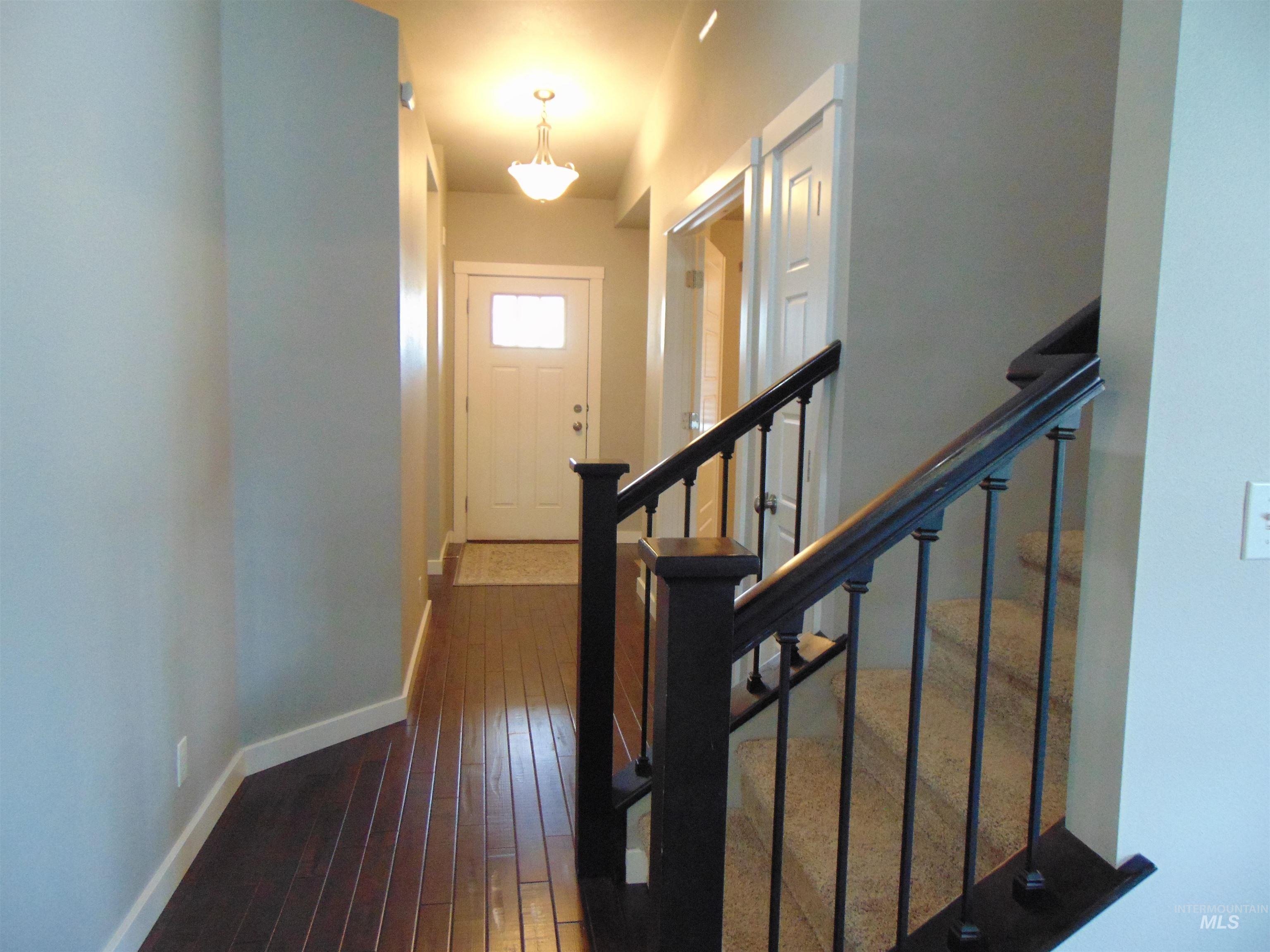 South St, Vale, OR 97918 #1