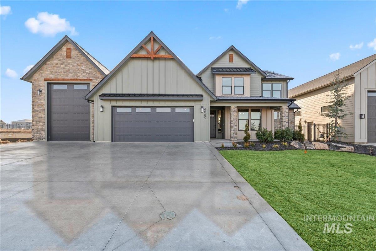 Chicken Hawk Loop, Nampa, ID 83686