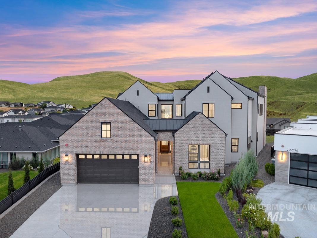Marmount Ct, Boise, ID 83716