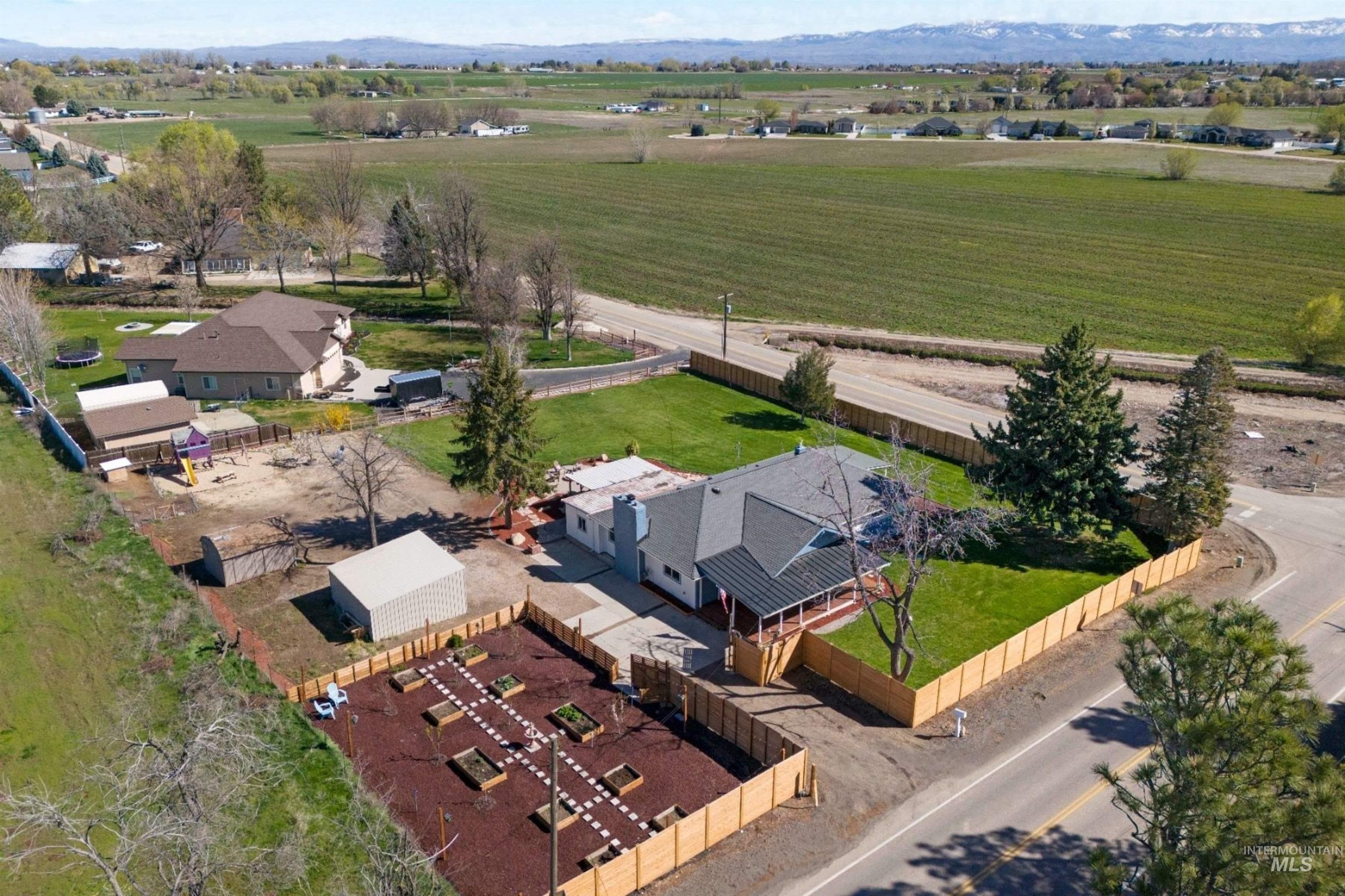 Victory Rd, Nampa, ID 83687