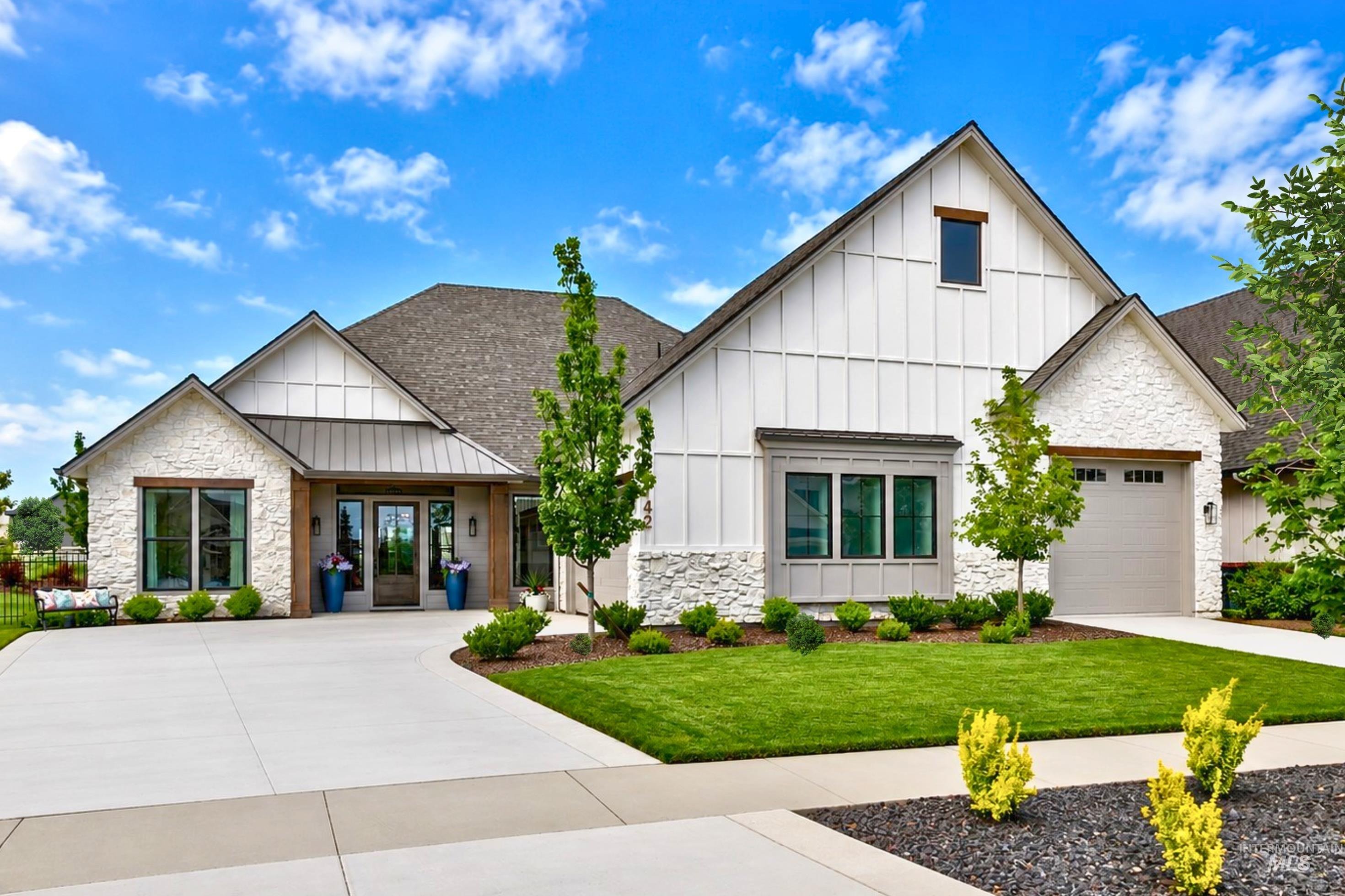 Palamas Dr, Eagle, ID 83616