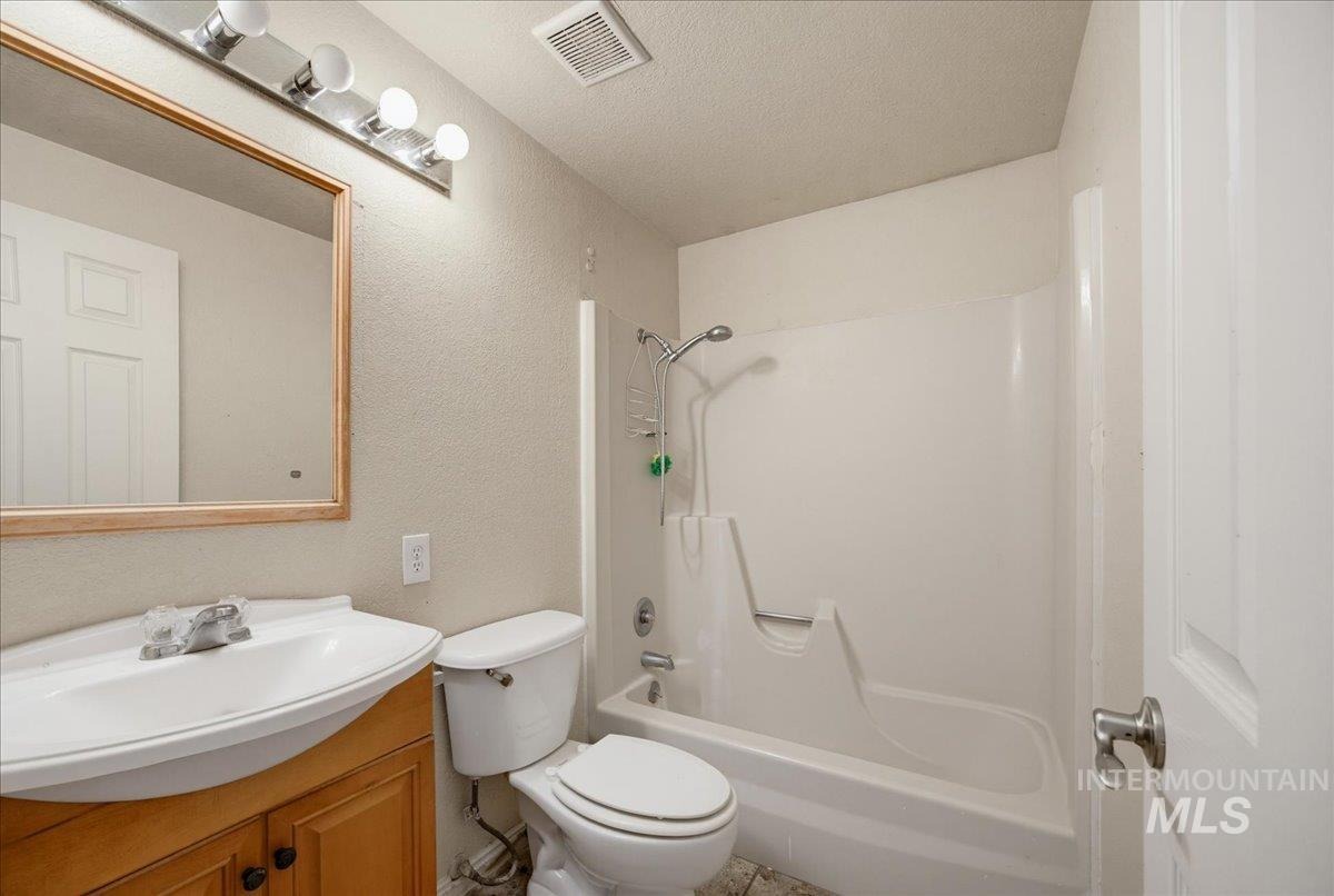 Colorado Ave, Nampa, ID 83686 #1
