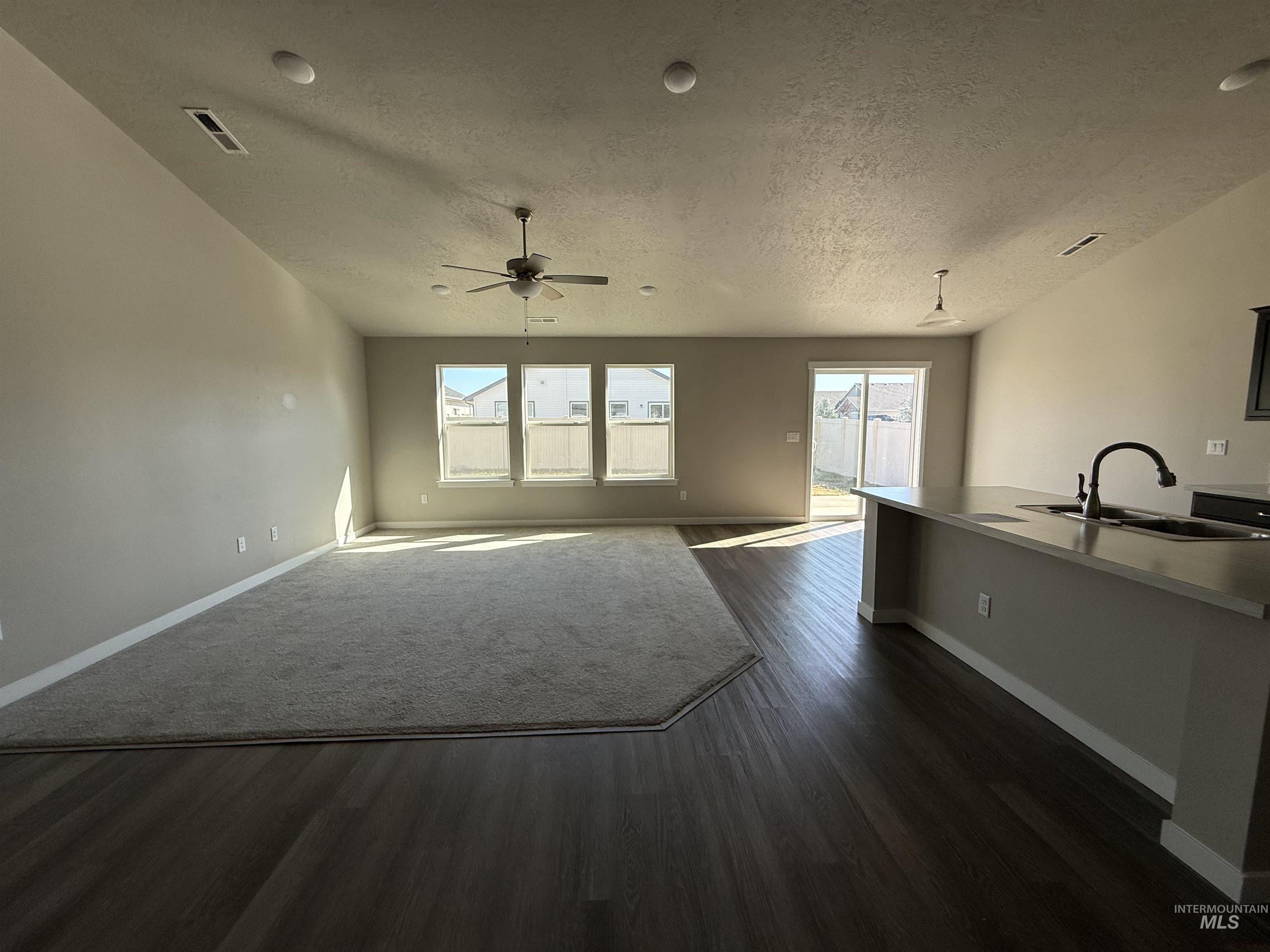 Varga St, Caldwell, ID 83607 #1