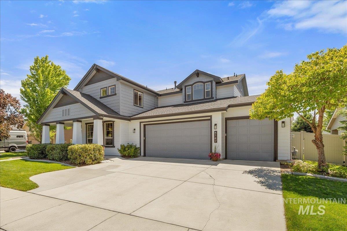 Cardon St, Eagle, ID 83616