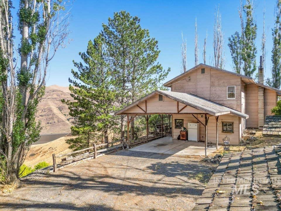Silcott Hills Rd, Clarkston, WA 99403