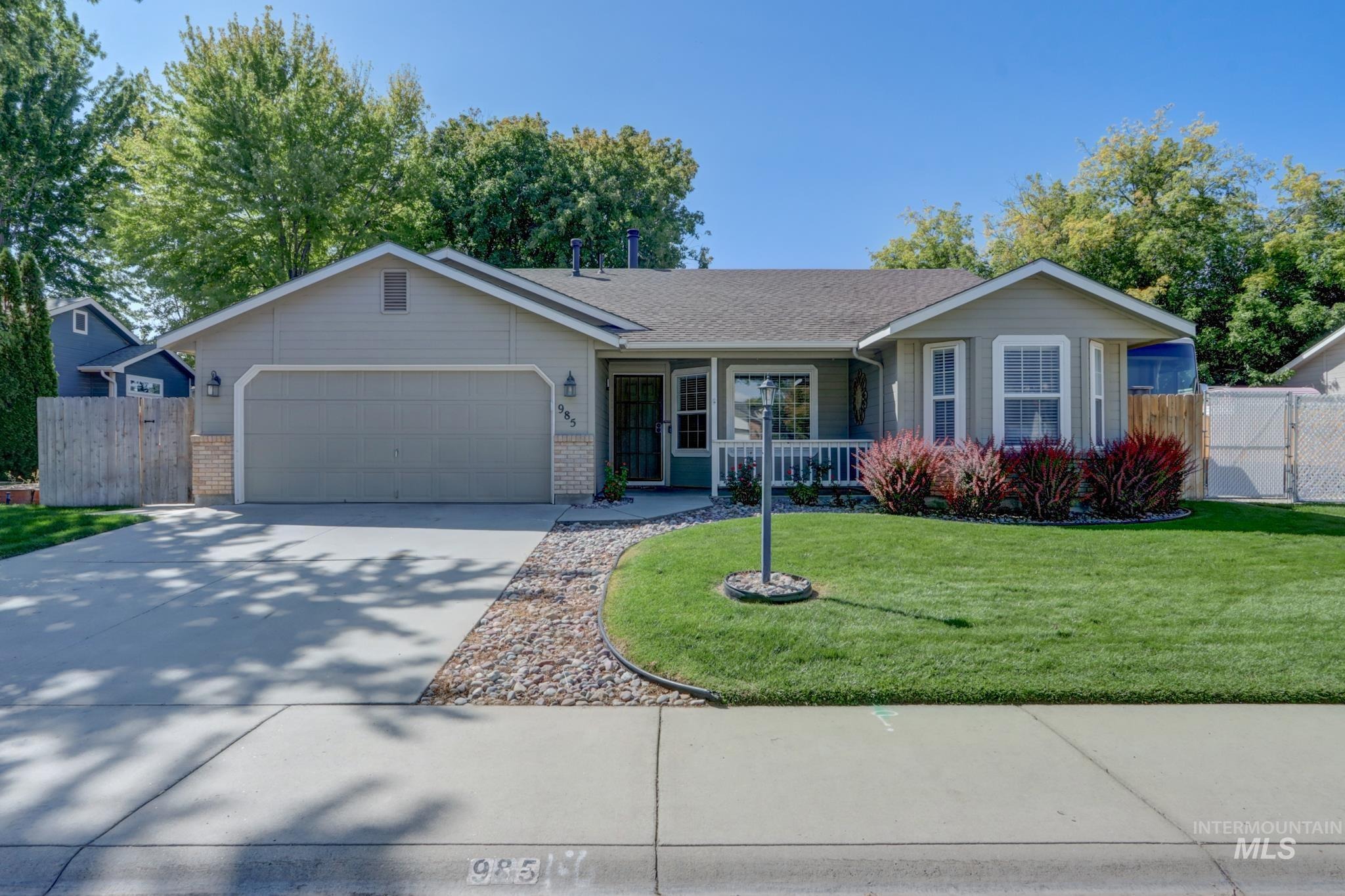 Greenhead St, Meridian, ID 83642