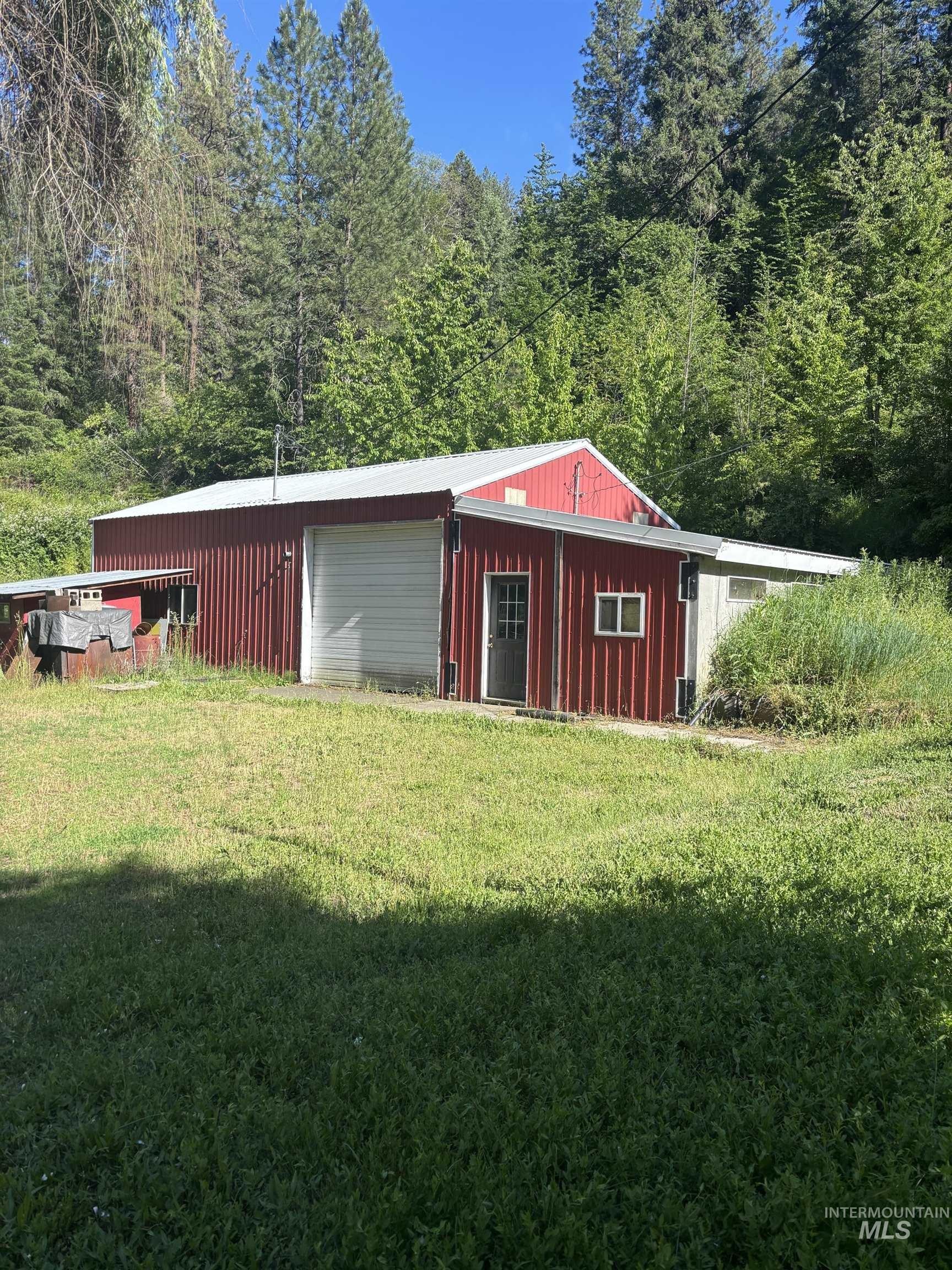 Highway 12 , Peck, ID 83545