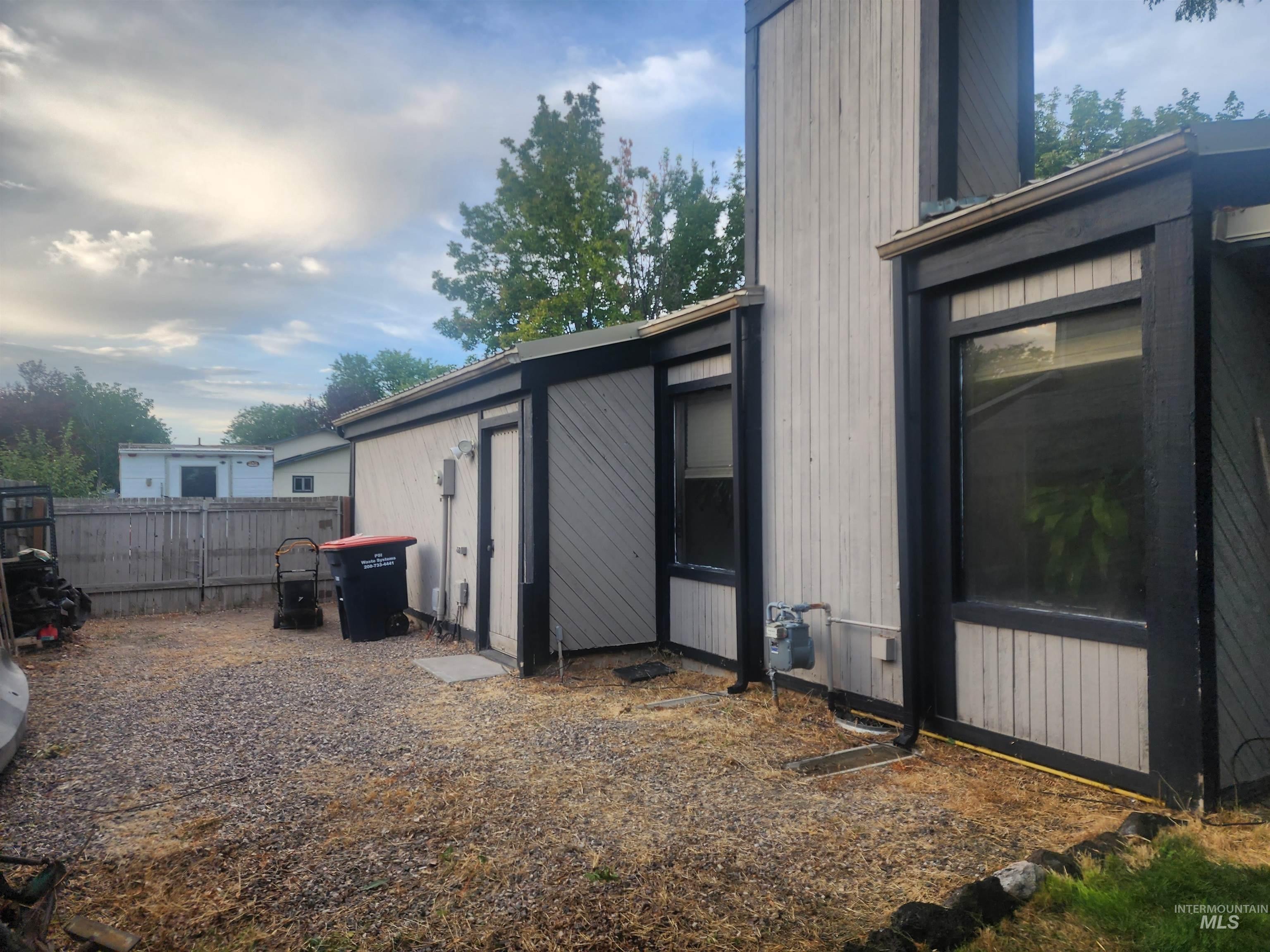 4th Ave, Twin Falls, ID 83301