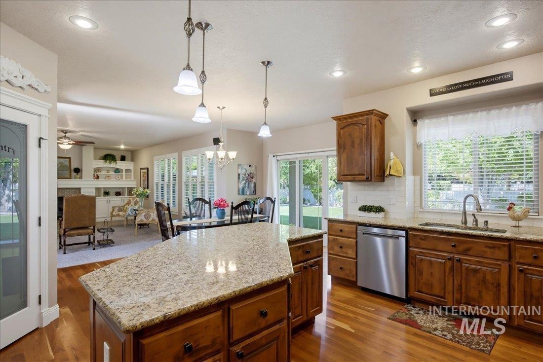 Palatine Ave, Meridian, ID 83646 #1