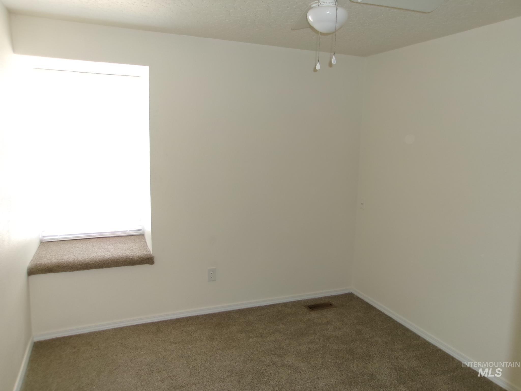 Laurel Way, Nampa, ID 83686 #1