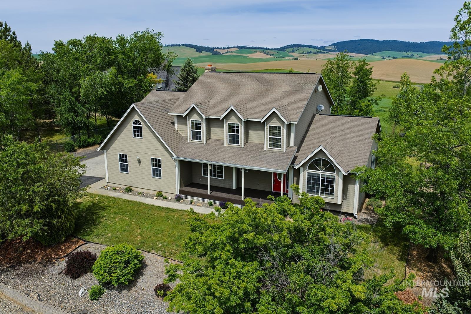 Canterwood Dr, Moscow, ID 83843