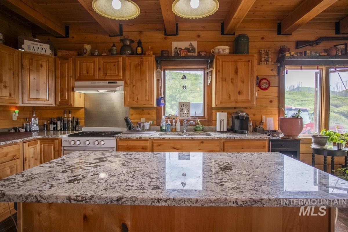 Hill Pl, Mountain Home, ID 83647 #1