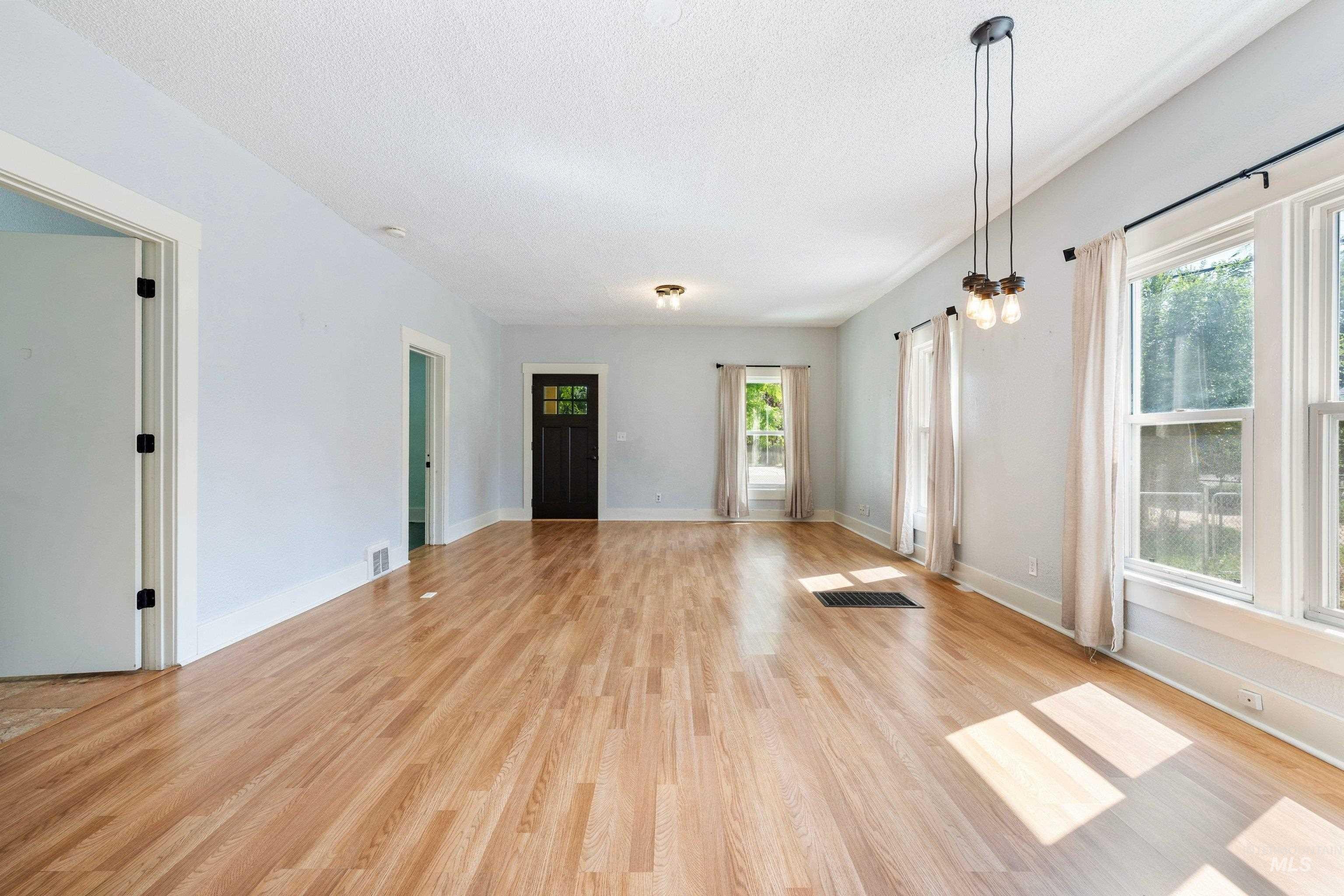 3rd St, Nampa, ID 83651 #1