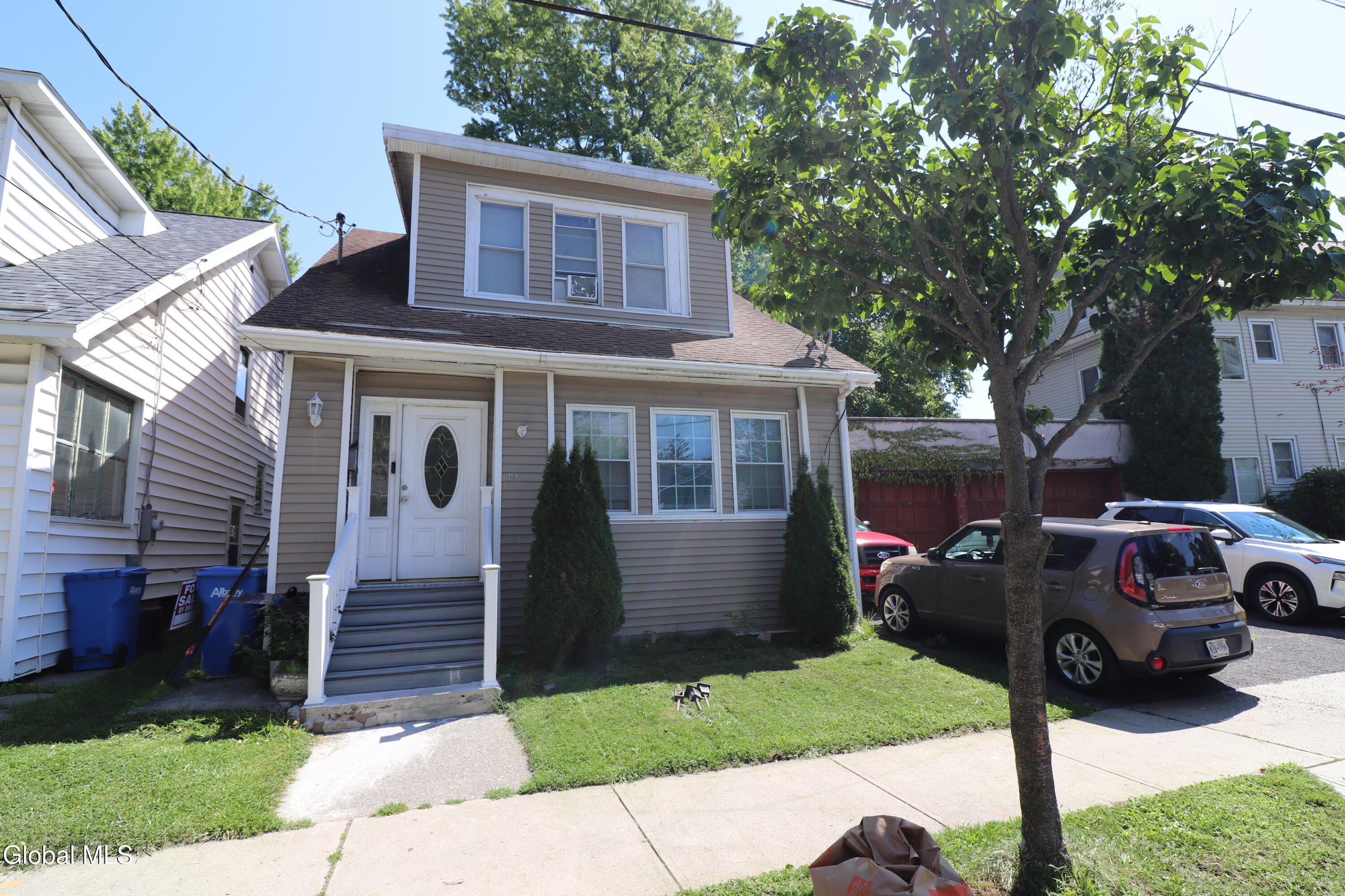 Beekman St, Albany, NY 12209