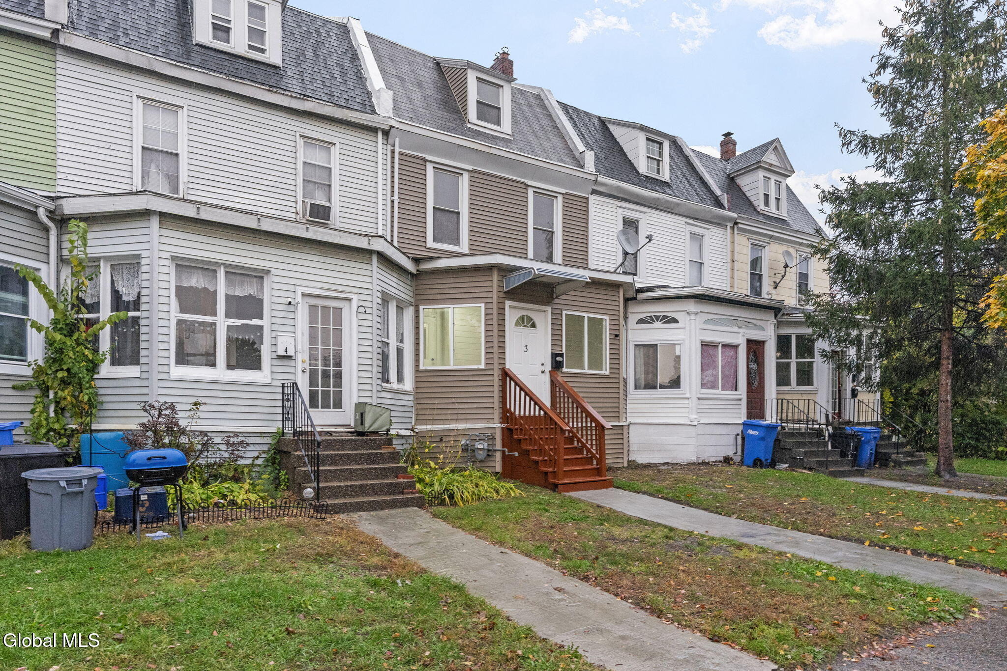 Manning Sq, Albany, NY 12206 #1