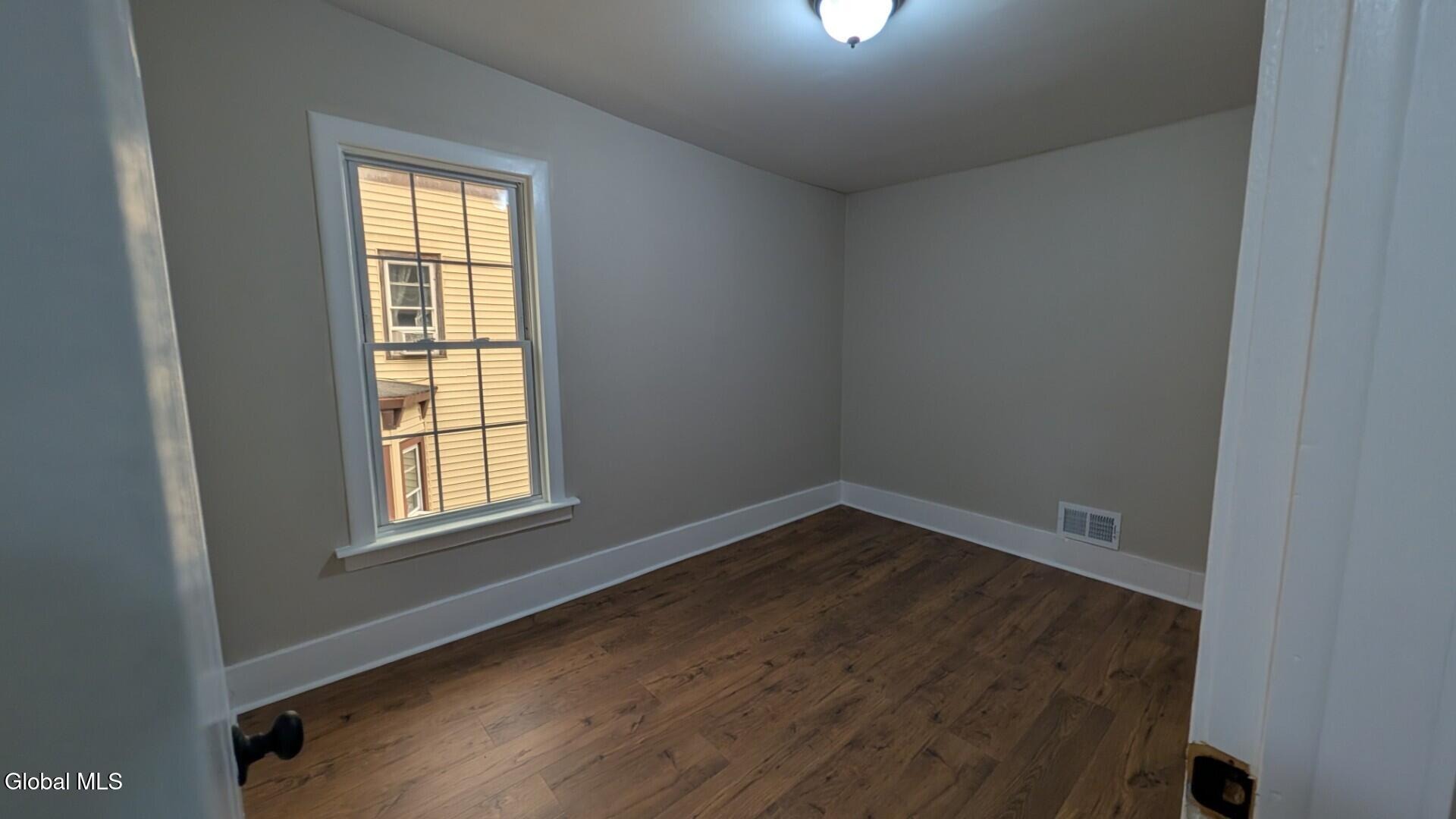 Grove St, Amsterdam, NY 12010 #1