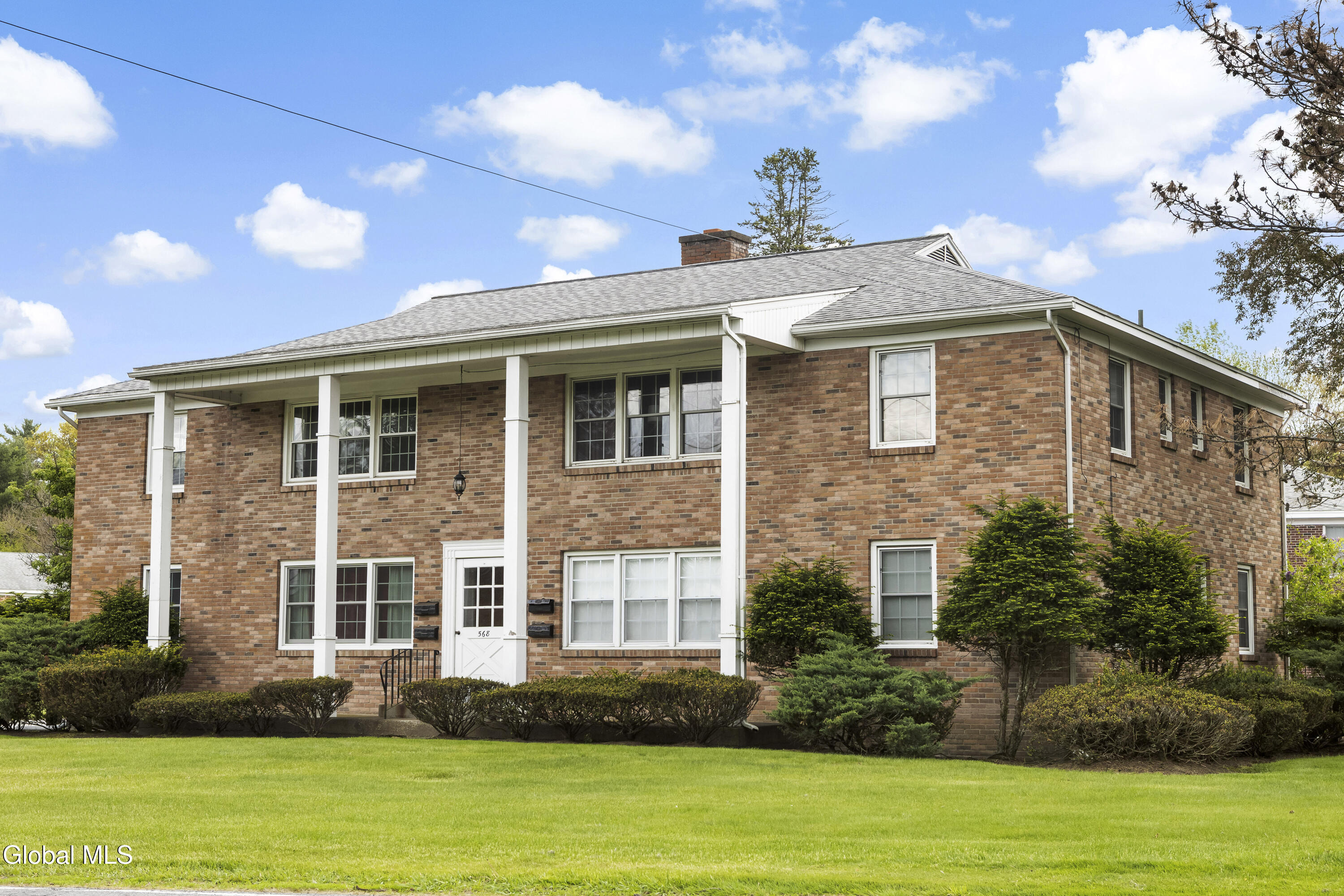 Delaware Ave, Delmar, NY 12054