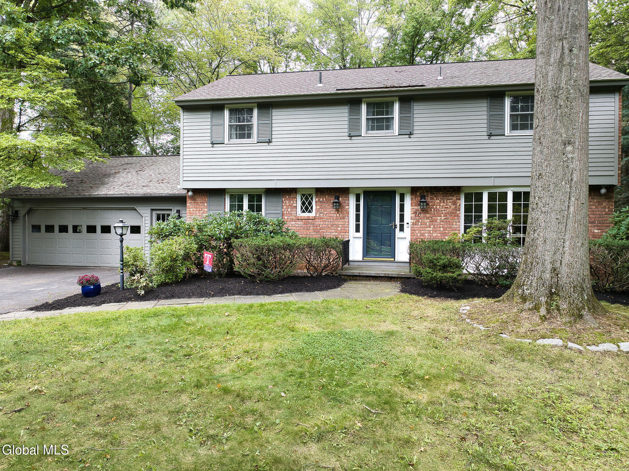 Mosher Rd, Delmar, NY 12054