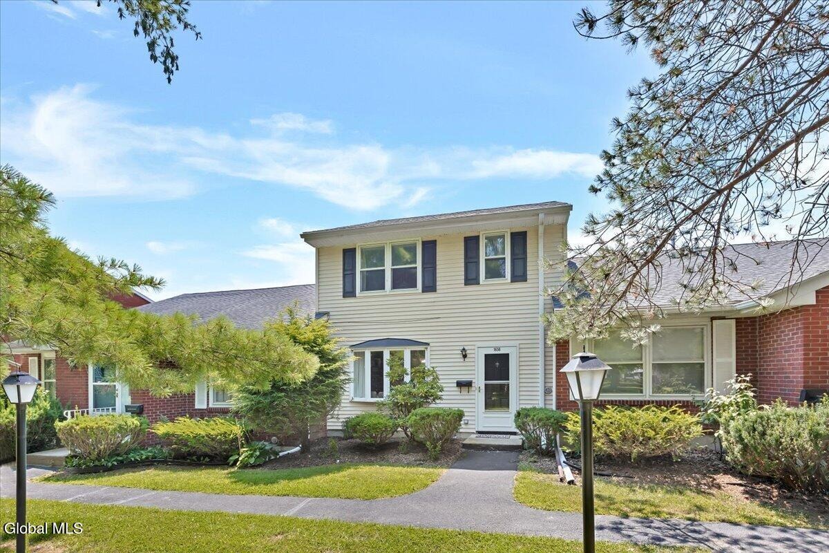 Hague Blvd, Glenmont, NY 12077 #1