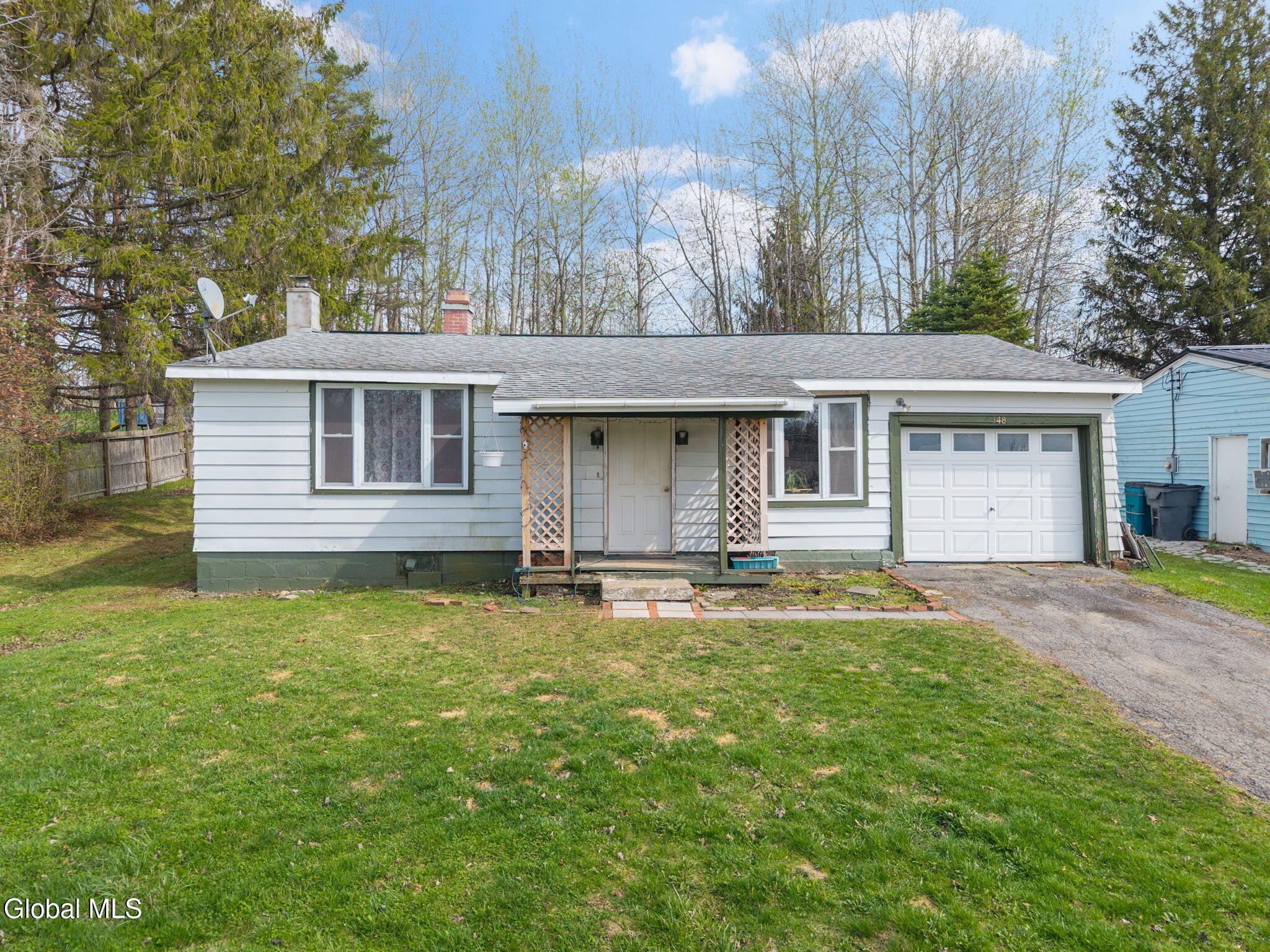 France St, Sharon Springs, NY 13459