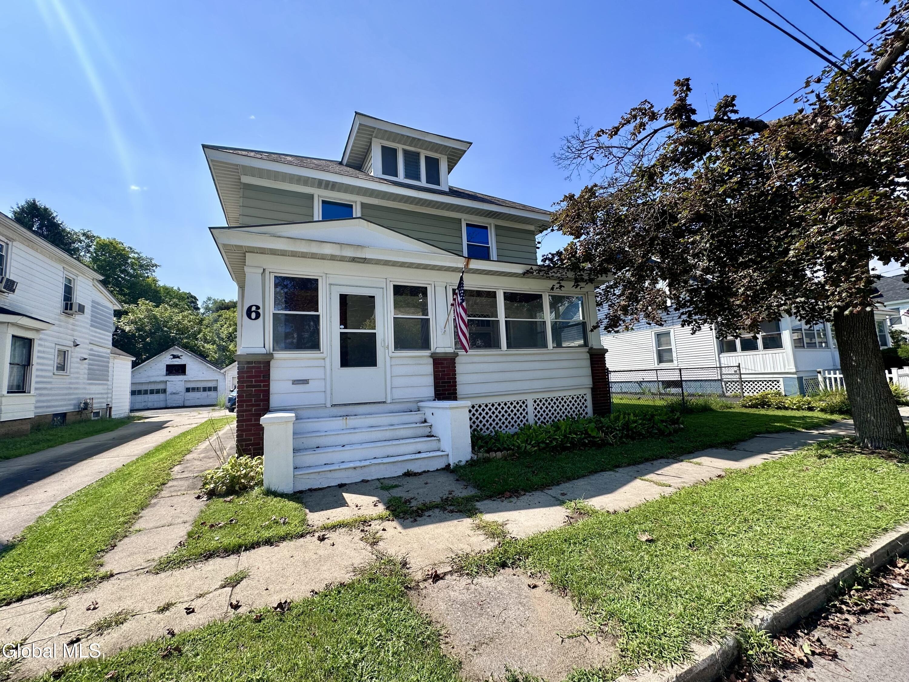 Marion Ave, South Glens Falls, NY 12803