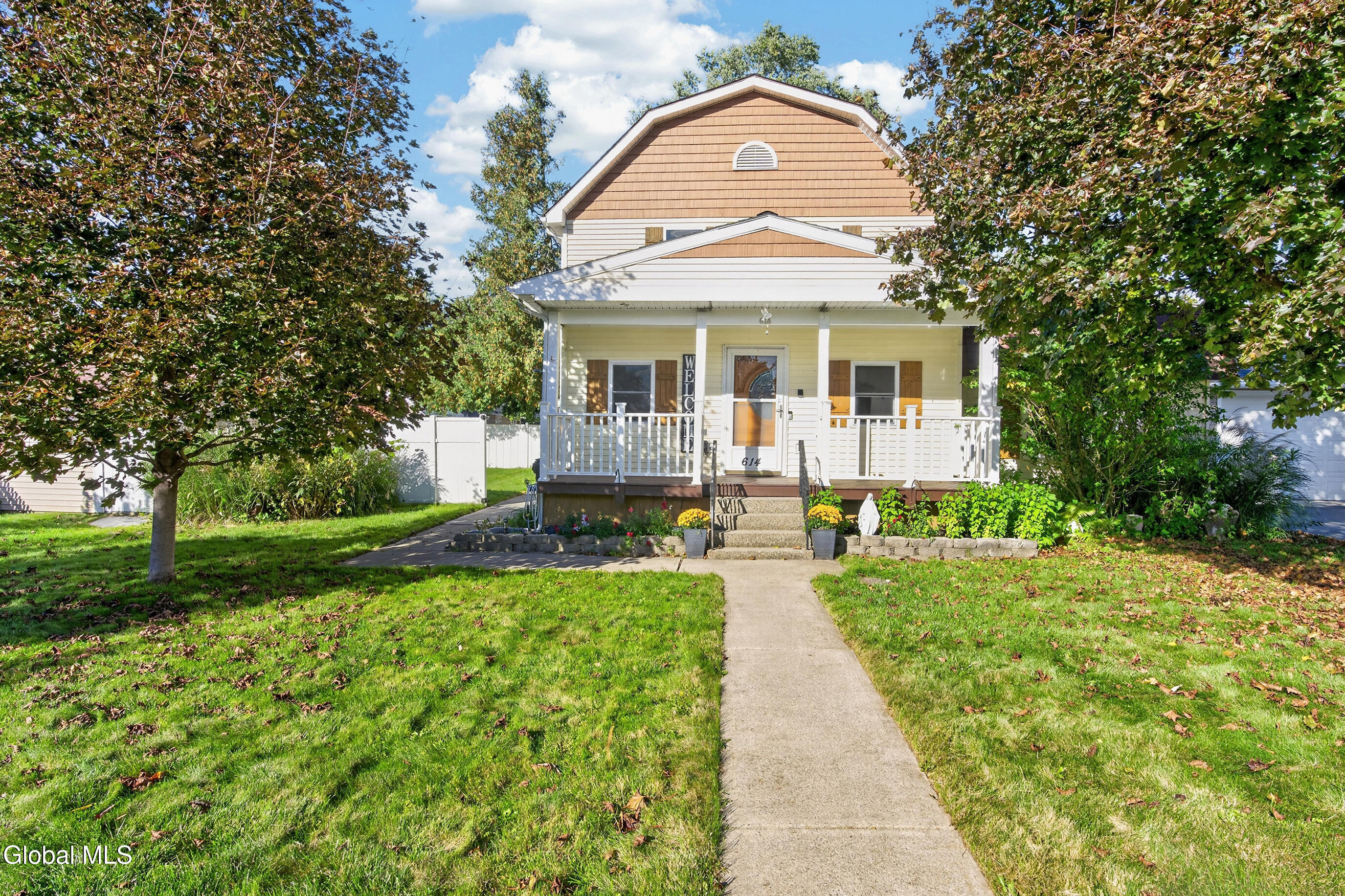 Elliott St, Schenectady, NY 12302