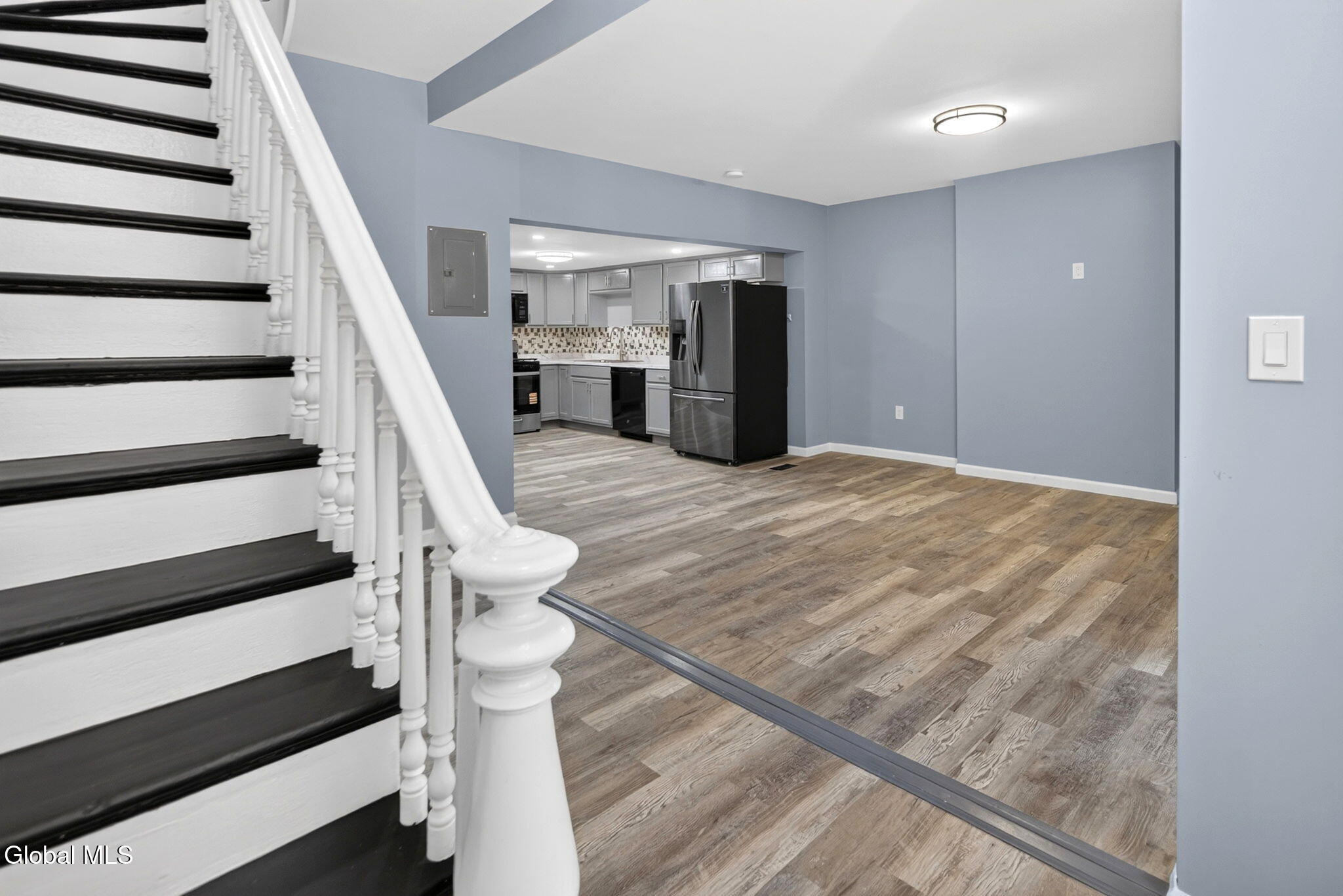 Sargent St, Cohoes, NY 12047