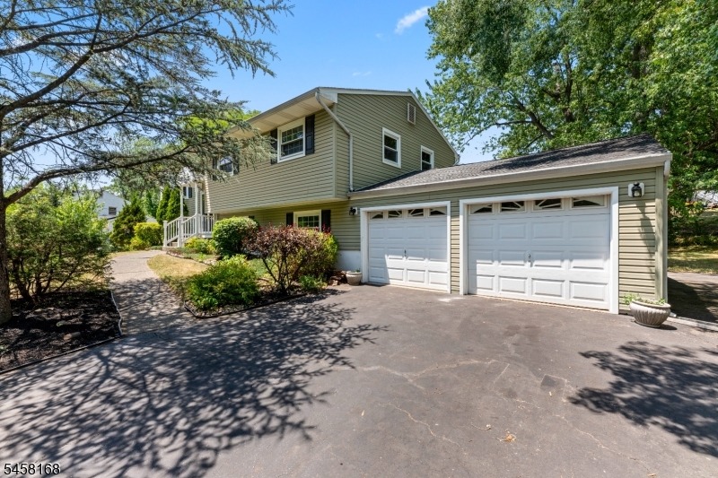 Yale Ct, East Brunswick, NJ 08816 #1