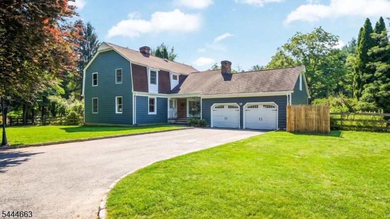 Chester Woods Dr, Chester, NJ 07930