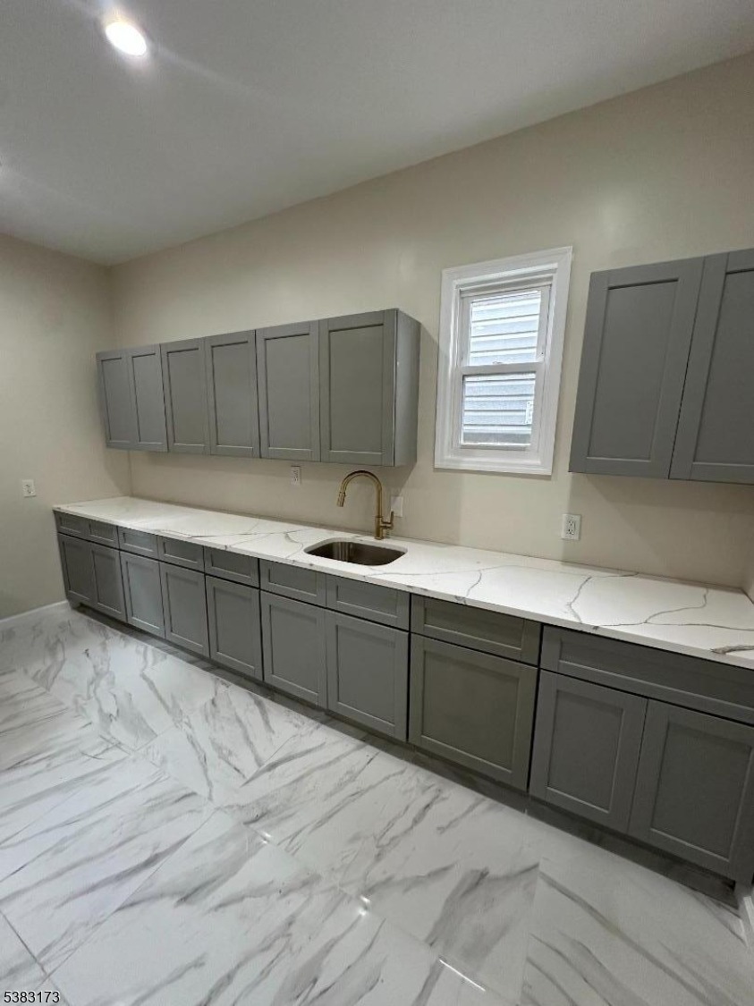 Littleton Ave, Newark, NJ 07103 #1