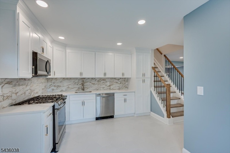 3rd Ave, Roselle, NJ 07203 #1