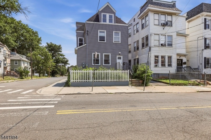 Fabyan Pl, Newark, NJ 07108 #1