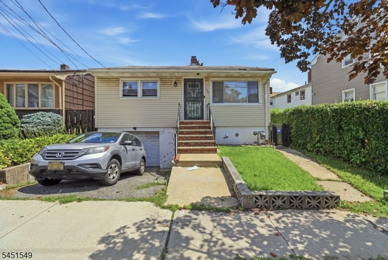 Stuyvesant Ave, Newark, NJ 07106