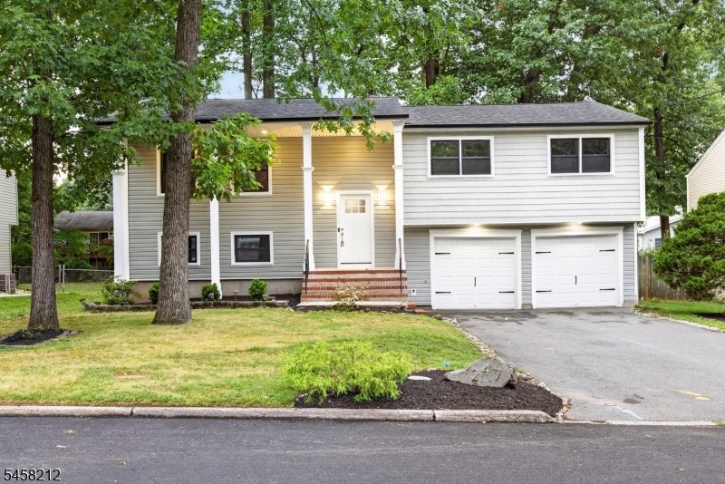 Farragut Rd, North Plainfield, NJ 07062