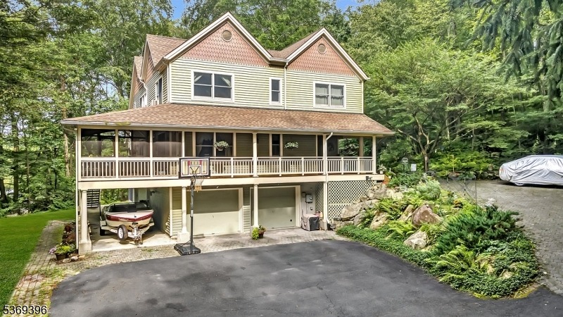 Hickory Run Rd, Califon, NJ 07830