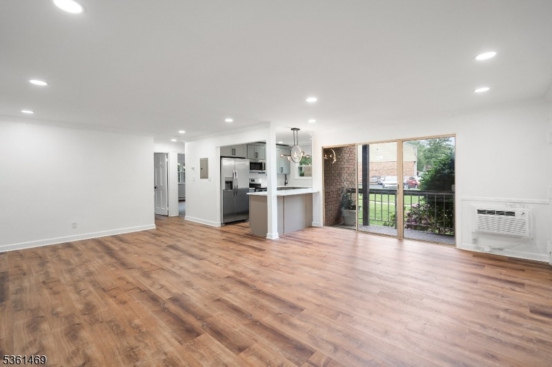 Deanna Dr, Hillsborough, NJ 08844