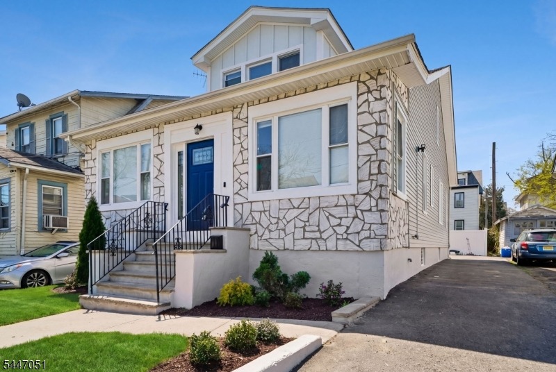 Naden Ave, Irvington, NJ 07111