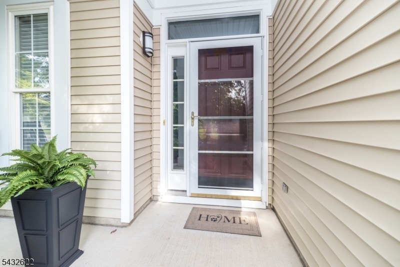 Weybourne Ln, Belvidere, NJ 07823 #1