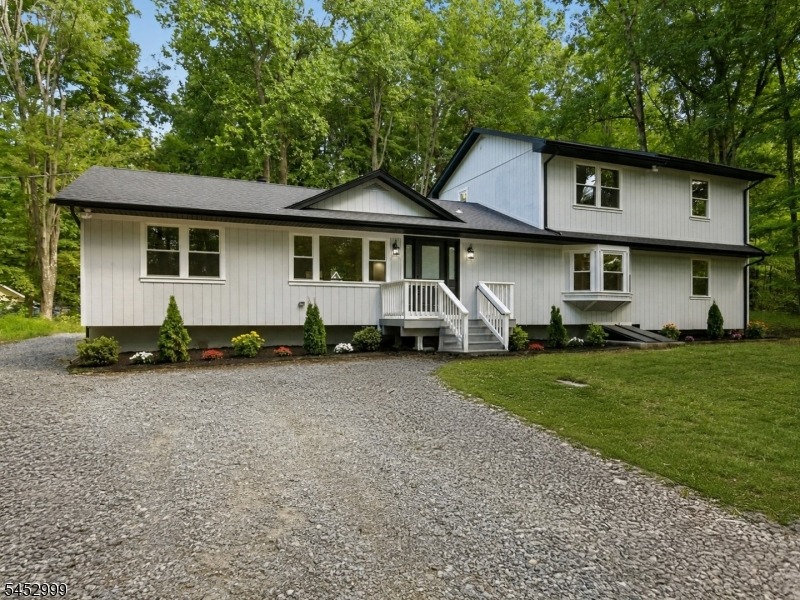 Winding Way, Sussex, NJ 07461