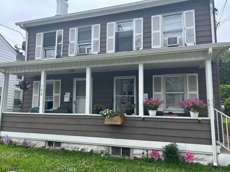 Somerset St, Raritan, NJ 08869