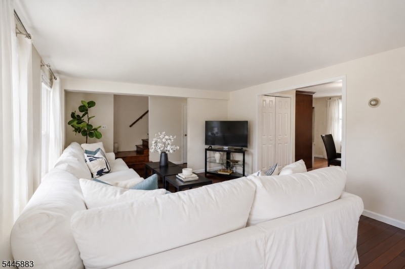 Morris Tpke, Randolph, NJ 07869 #1