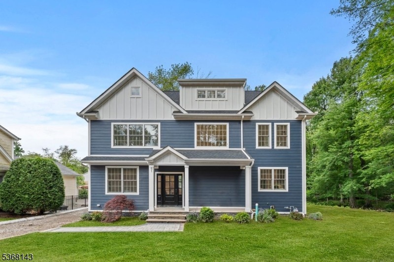 Washington Ct, Livingston, NJ 07039