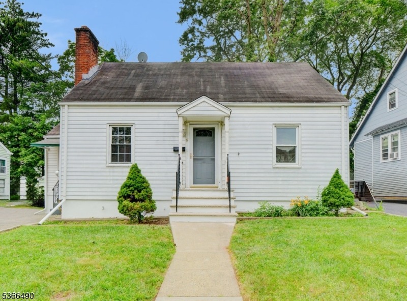Wilson Ave, North Plainfield, NJ 07060