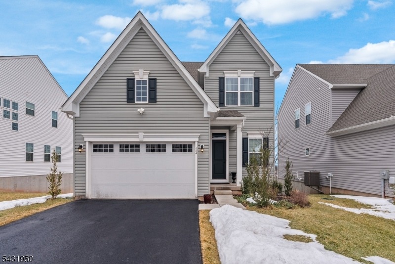 Oakwood Blvd, Hampton, NJ 08827