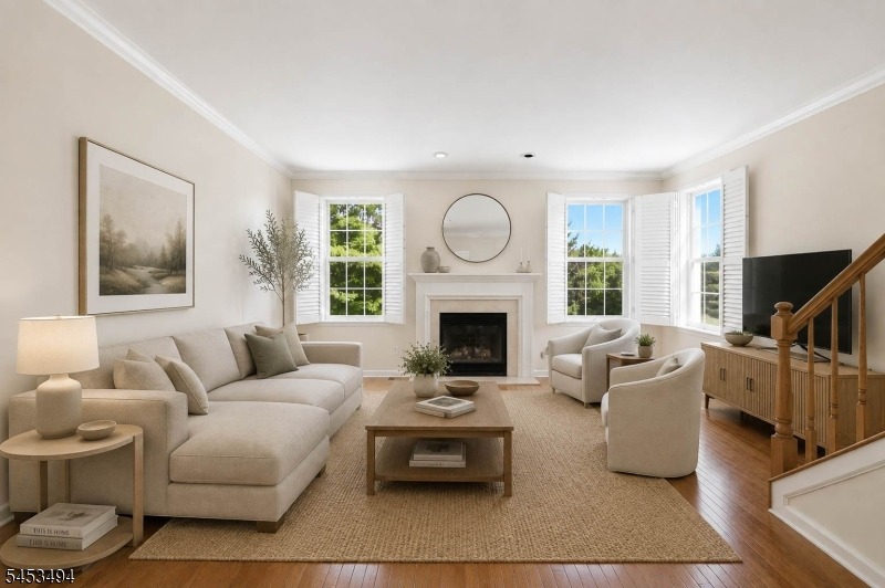 Hartford Dr, Nutley, NJ 07110