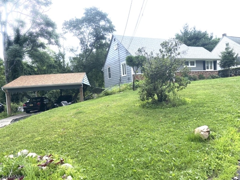 Lake Shore Dr, Netcong, NJ 07857