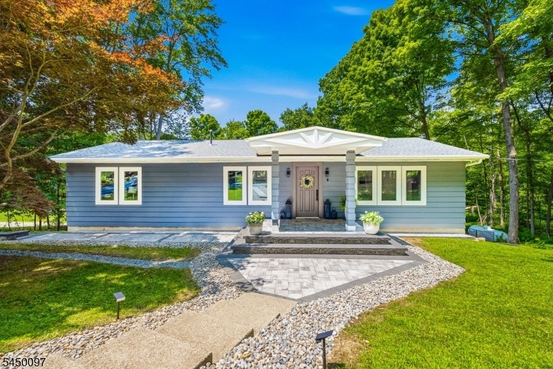 Gunn Rd, Branchville, NJ 07826